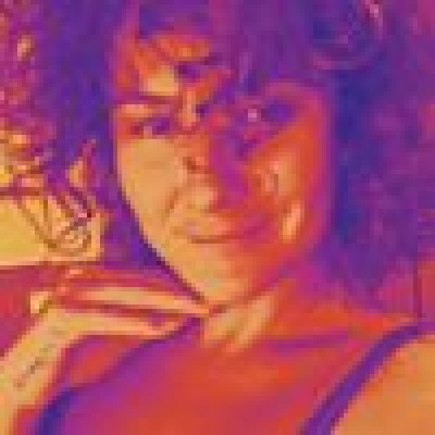 Raysa is looking for a Room / Studio in New York